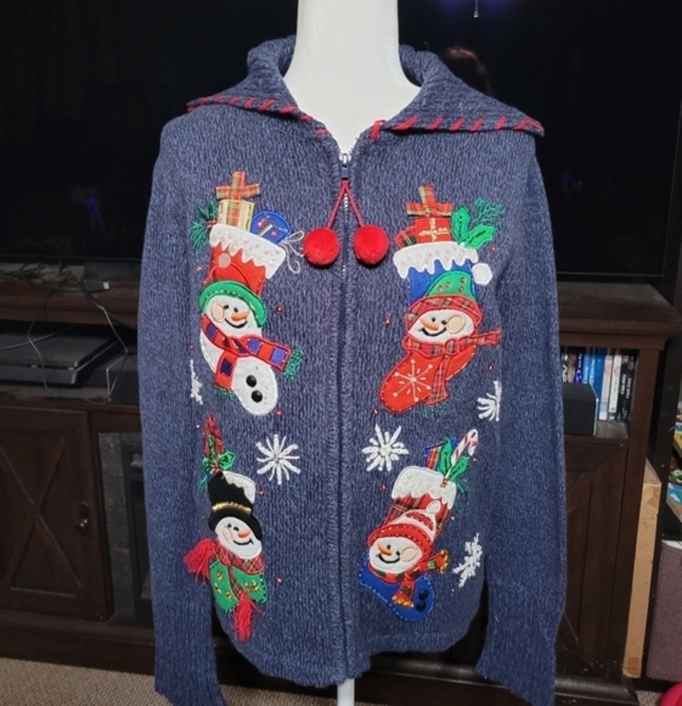Tiara international Christmas collection size L zip up sweater‎ snowmen